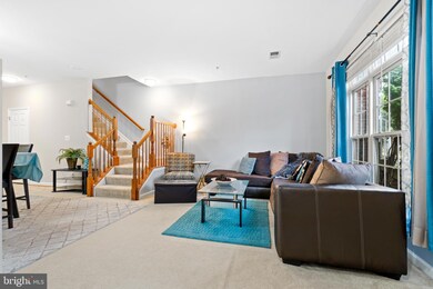 5063 Anchorstone Dr unit 5063, Woodbridge, VA 22192 - photo 4