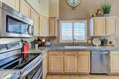 Upgraded Kitchen 4232 MW