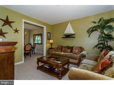 1503 Maywood Ln, Pottstown, PA 19464 - photo 4