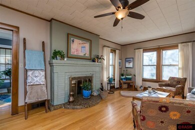 205 W 9th St, Mankato, MN 56001 - photo 4