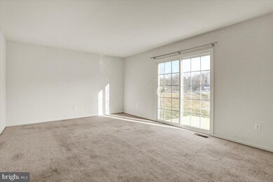 109 Kendal Ct, Sinking Spring, PA 19608 - photo 6