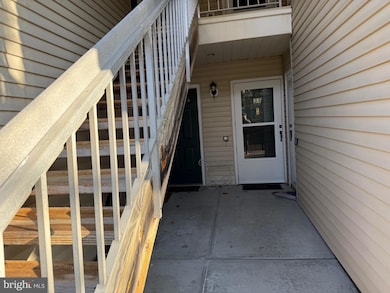 33 Cypress Ct, Lawrence Township, NJ 08648 - photo 2