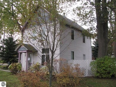 401 W River Rd, Oscoda, MI 48750 - photo 3