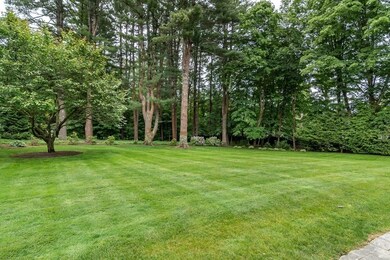 8 Pinehill Dr, Needham, MA 02492 - photo 5