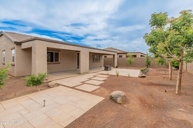 17140 W Laurie Ln-7