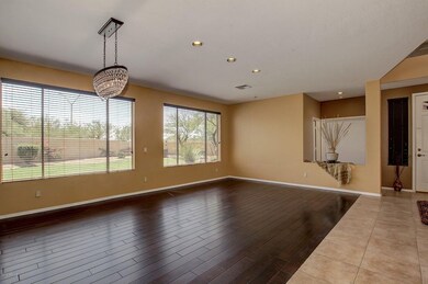 48th Living Dining 2