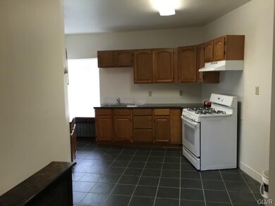 1235 Catasauqua Rd unit 3, Whitehall, PA 18052 - photo 3