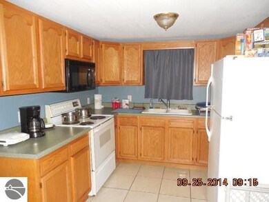 1439 N Huron Rd, Tawas City, MI 48763 - photo 3