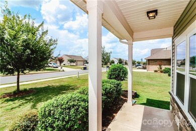 156 Water Ski Dr, Statesville, NC 28677 - photo 2