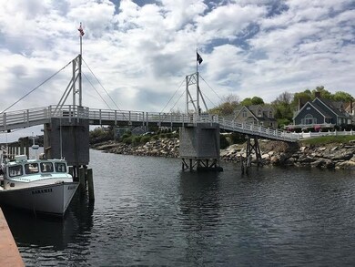 87 Pine Hill Rd N, Ogunquit, ME 03907 - photo 3