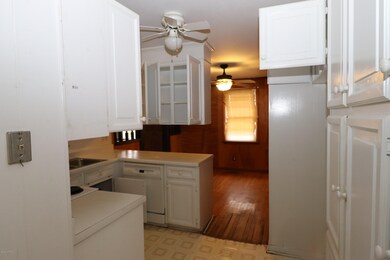 1015 Daniel Place, Jacksonville, NC 28540 - photo 5