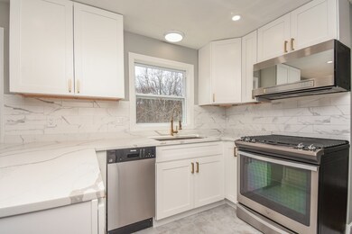 46 Williams Rd, Ashland, MA 01721 - photo 3