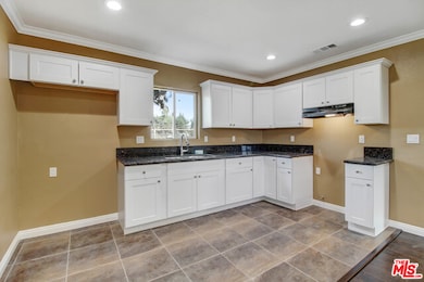 9735 Redwood Ave, Fontana, CA 92335 - photo 5