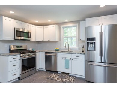 337 Colonial Dr, Portsmouth, NH 03801 - photo 4