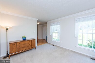 6119 Arrowwood Ct, Hanover, MD 21076 - photo 7