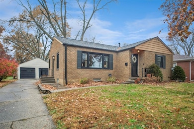 4046 39th Place, Des Moines, IA 50310 - photo 3