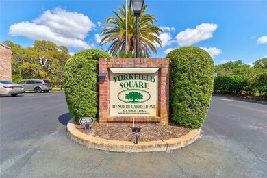 ENTRANCE TO YORKFIELD SQUARE
