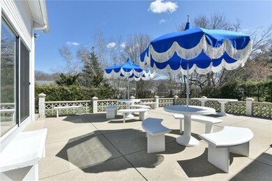 75 Alpine Estates Dr, Cranston, RI 02921 - photo 4