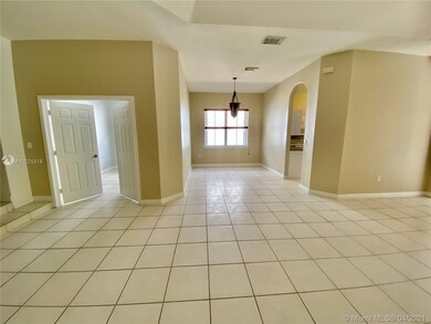 4851 NW 112th Ct, Doral, FL 33178 - photo 7