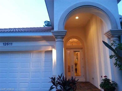 12611 Biscayne Ct, Naples, FL 34105 - photo 4