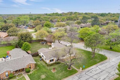 900 Springdale Rd, Bedford, TX 76021 - photo 2