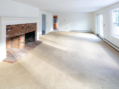 137 Fox Ln, Falmouth, MA 02540 - photo 4