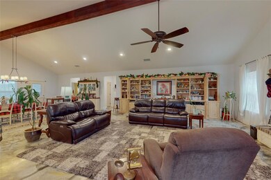 1019 Justin Dr, Springtown, TX 76082 - photo 5