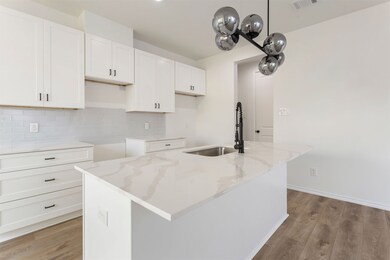 1266 Oakmont Bend Dr Dr, Houston, TX 77091 - photo 7