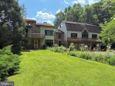 9969 Circle Dr, Saint Thomas, PA 17252 - photo 4