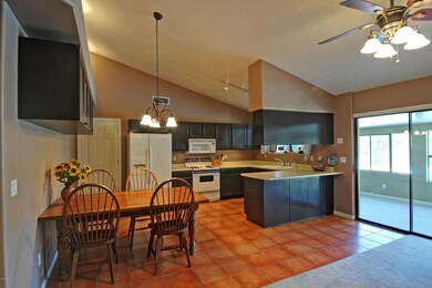 006_Kitchen