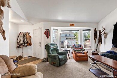 2911 Carriage Dr, Anchorage, AK 99507 - photo 3