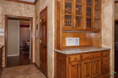 4917 Hallye Ln, Tyler, TX 75703 - photo 6