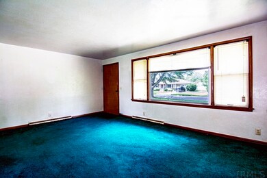 2424 Chippewa Dr, Elkhart, IN 46517 - photo 3