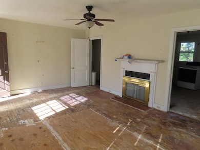 2611 Hazel St, Augusta, GA 30904 - photo 6