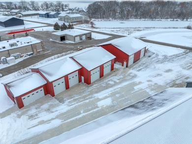 W4562 Lakepark Dr, Fond Du Lac, WI 54935 - photo 3