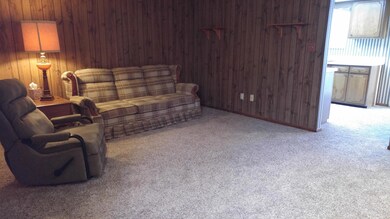 626 Canterbury Ct, Newark, OH 43055 - photo 4