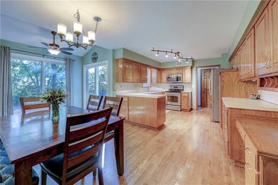 7533 Westgate St, Shawnee, KS 66216 - photo 7