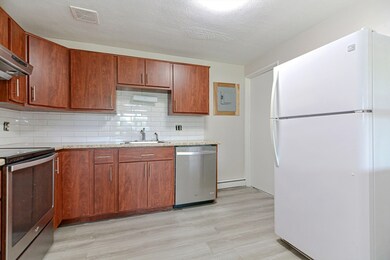 4 Colonial Village Dr unit 9, Arlington, MA 02474 - photo 6