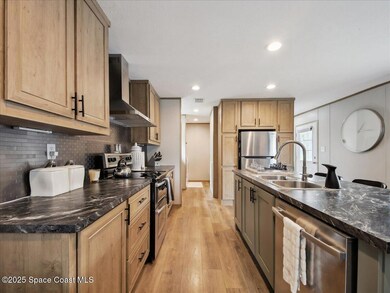 35-1801 Cedar St-33