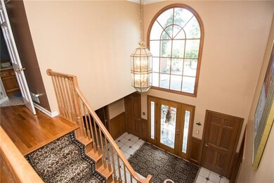 Entry 245 King Richard Drive