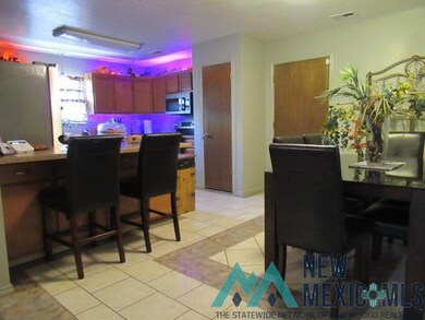 1203 W Caprock St, Hobbs, NM 88240 - photo 7