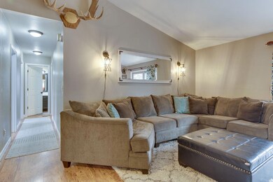 6446 NW Lynch Ln, Redmond, OR 97756 - photo 4