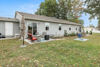 3817 Krafft Rd, Fort Gratiot, MI 48059 - photo 3