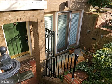 2411 20th St NW unit 1010, Washington, DC 20009 - photo 4