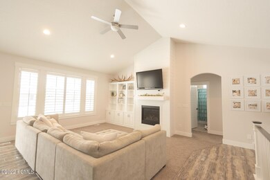 ourhouse-3