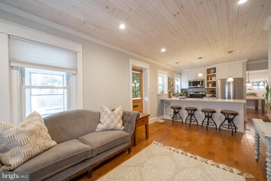 17 W 5th St, Chester, PA 19013 - photo 4