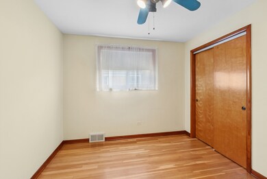 4266 W 81st St, Chicago, IL 60652 - photo 5