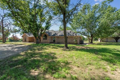 607 Pine Rd, Poolville, TX 76487 - photo 5