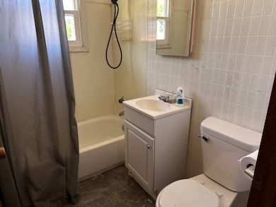 706 W H St, Ogallala, NE 69153 - photo 6