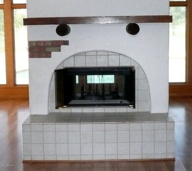 2-Way Fireplace in Greatroom